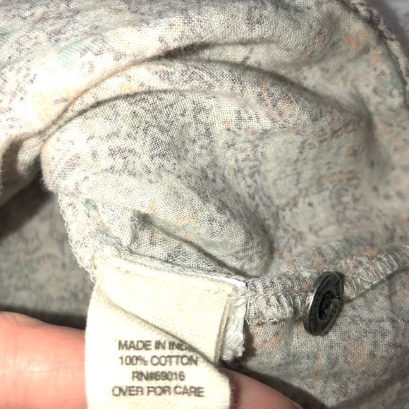 Ruff Hewn Paisley Print Blouse Large Long Sleeve V Neck - Picture 6 of 7